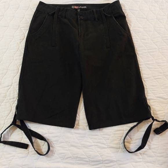 VOLCOM BUNDLE 3 PAIRS Y2K LONGER SHORTS - Picture 10 of 16